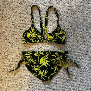 Mikoh Bikini Set